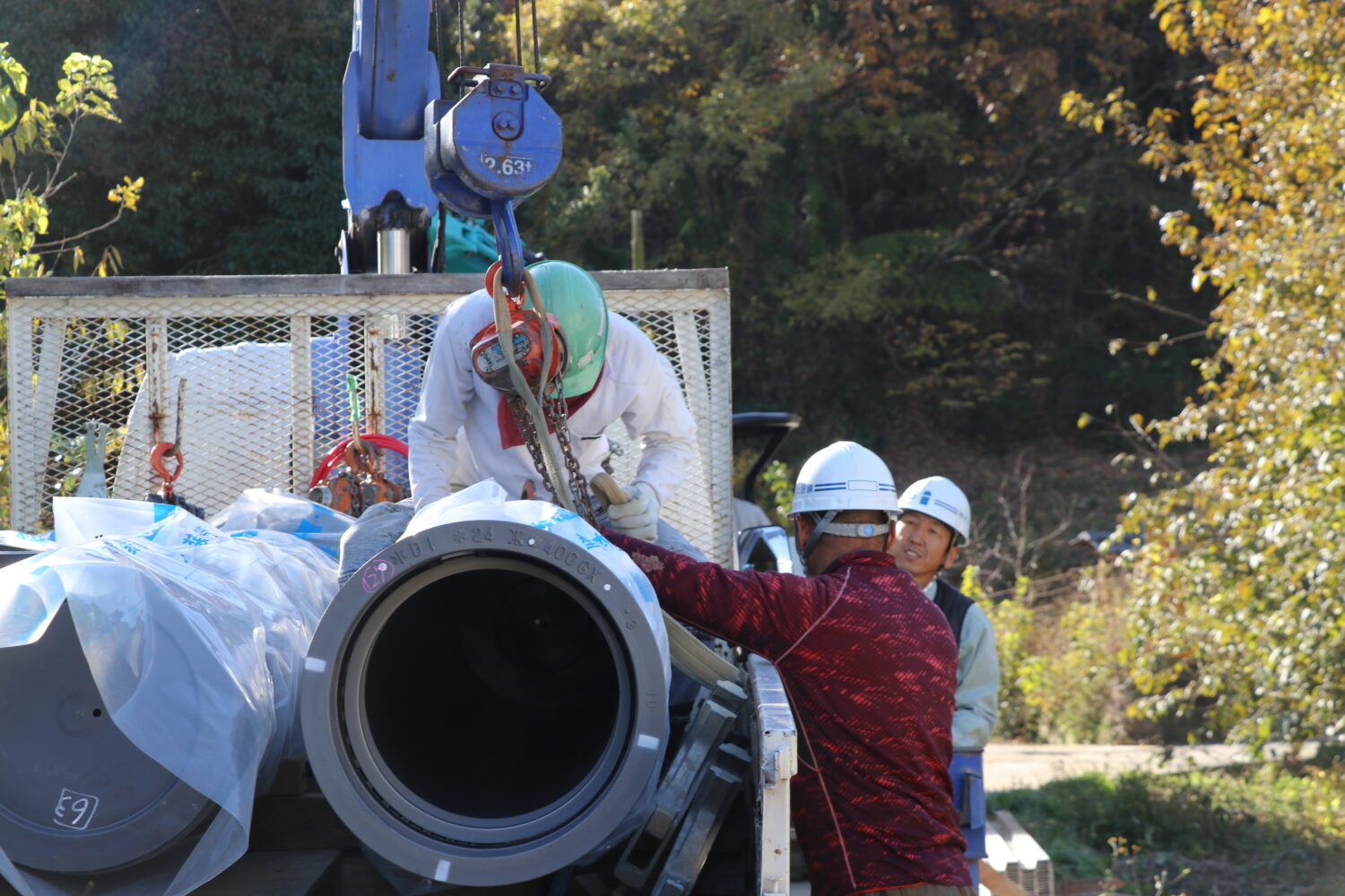 施工の様子。水道管更新工事
