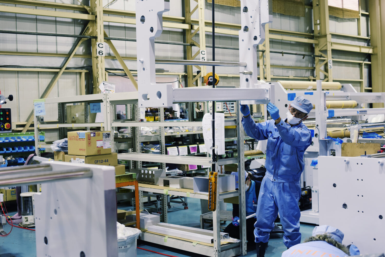 産業機械の組立・部品加工など （機械事業部）