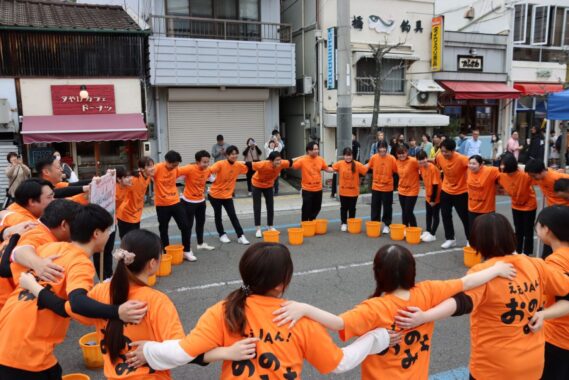 元気な若手職員が多く、頼れる先輩がたくさんいます。