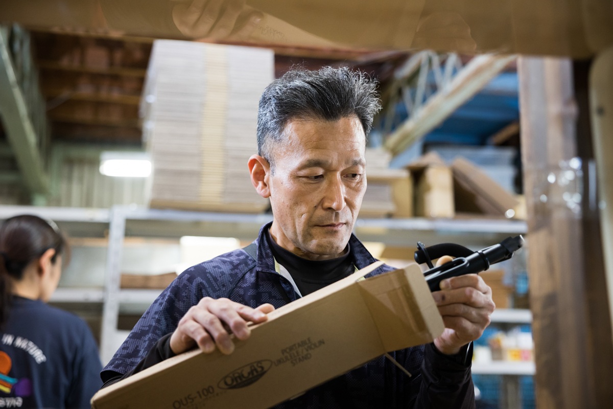 企画～製造～出荷まで、楽器流通の全てを担っています